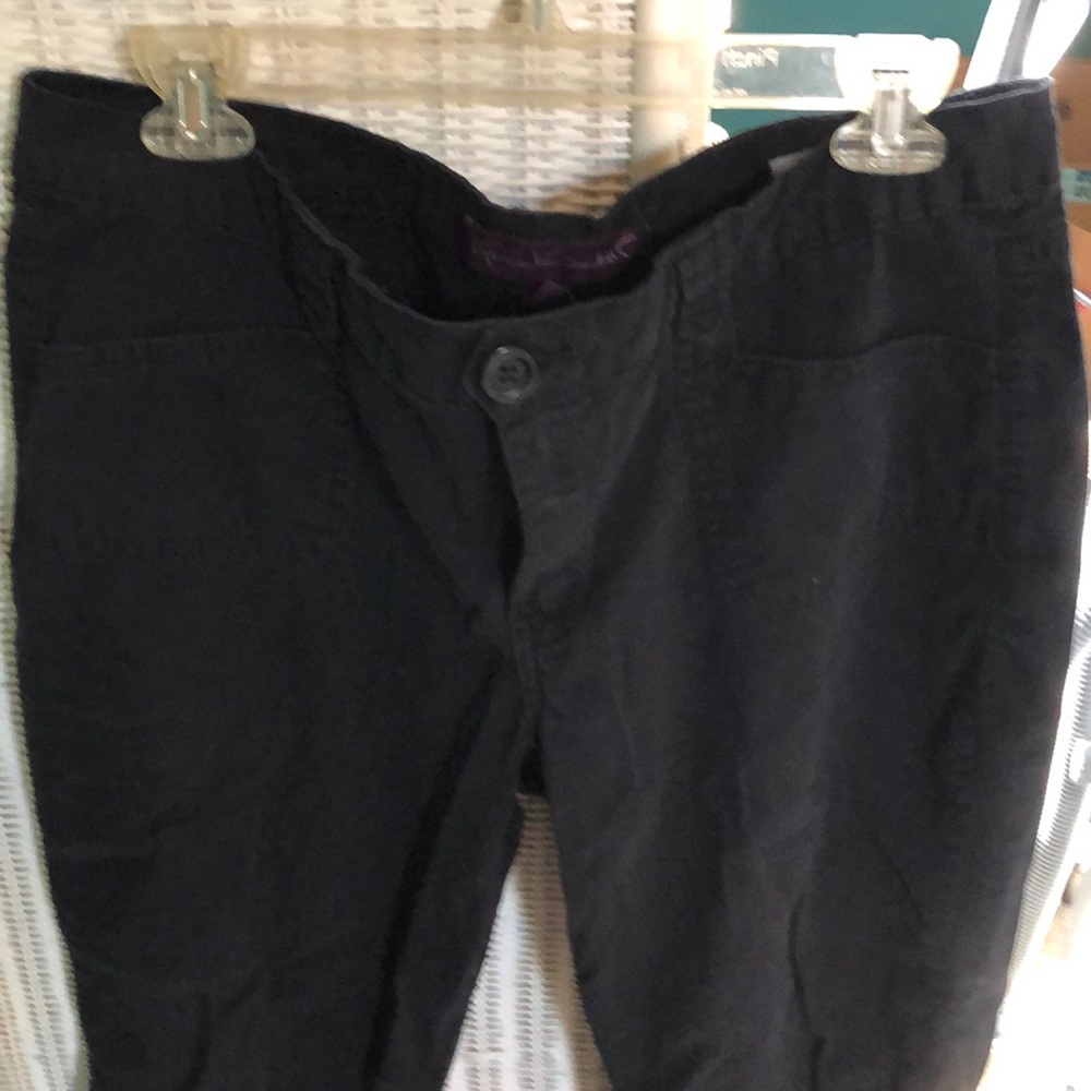 Black Chino pants. Size 16P. Good condition.